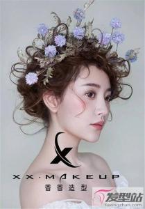 中式新娘盘发和韩式新娘盘发哪个好看 不同风格盘发打造不一样的美感