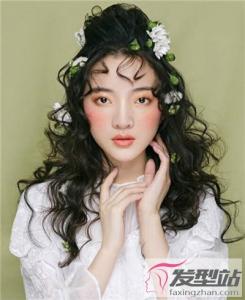 中长发森系卷发 打造唯美小仙女