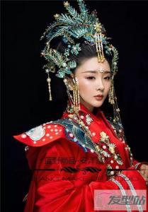 华丽中式新娘发型 打造高质古风新娘