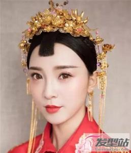 新娘点名率最高的发型 中式秀禾新娘造型