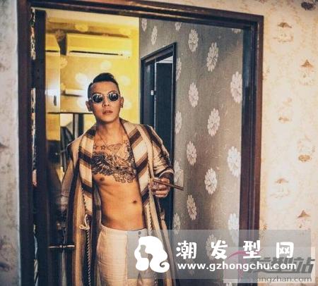 寸头和油头哪个好看？不要再考虑了，这两种发型都帅啊！