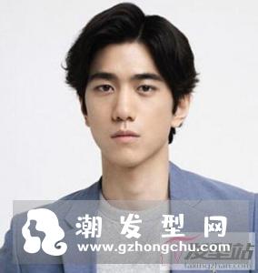 男生四六分短发发型 修颜时尚提升帅气值