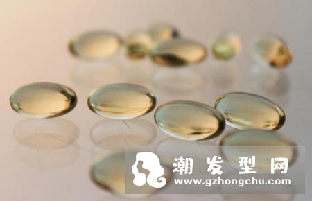 脂肪粒痒的原因及处理方法 可以用维生素e涂吗