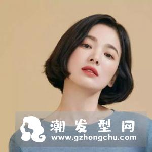 摩卡波波头怎么烫 这样烫减龄又优雅