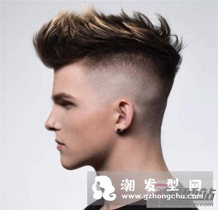 男生发型流行这款 三分区发型帅翻了