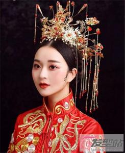 中式简单大方新娘发型 经典盘发古最显高贵气质