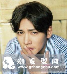 中分发型男生 洋气减龄帅出天际