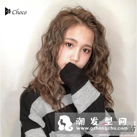 韩国爆红泰迪卷萌翻天 还在留大波浪卷就落伍啦