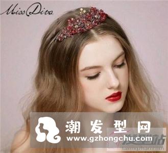 绝美新娘披肩发发型 法式优雅浪漫尽显