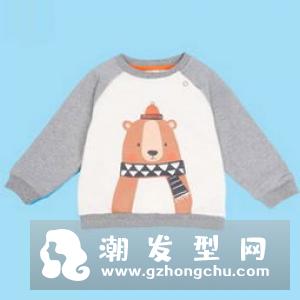 moschino是什么牌子 小熊卫衣价格多少钱