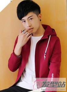 发量多的男生适合的发型 或清爽或呆萌晋升时尚潮男