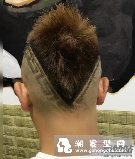 胖子发型男霸气 只要敢大胆尝试总有一款适合你