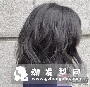 黑头发适合什么卷 最显年轻的卷发设计