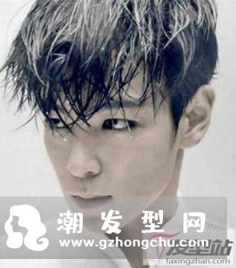 男生湿发造型怎么弄 随性洒脱诱惑满满