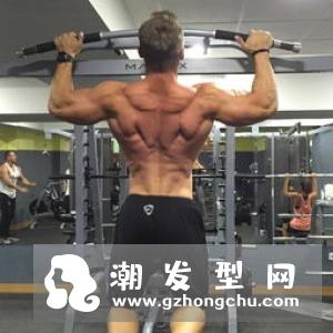 反向卷腹和举腿的区别 哪个好