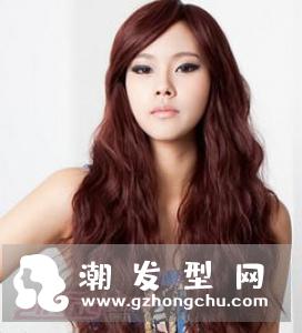 女生烫头发有什么发型 麦穗烫发蓬松灵动超瘦脸