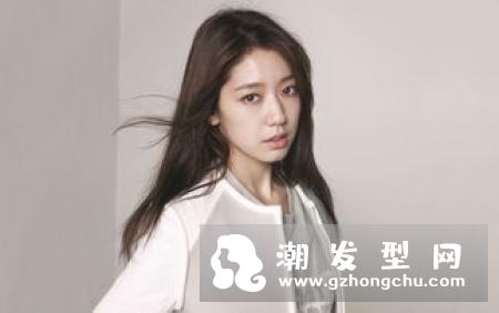 自己可以编的简单发型 女星杨桃辫编发时尚又简单