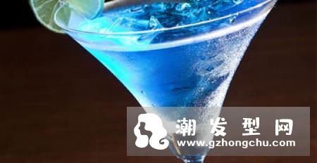 荷花头染什么颜色好看 酒红色就是这样迷人