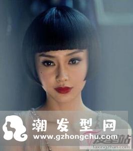 黑色波波头好看吗 不染发也清新唯美