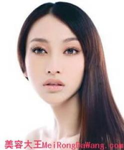 染发后出现大量头皮屑什么原因 怎么办