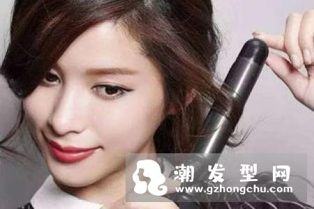 法式低马尾怎么扎 慵懒随性散发女人味