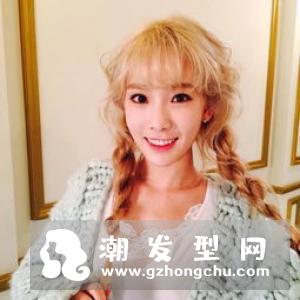 长发怎么扎好看又时尚 高人气扎发时髦修颜减龄