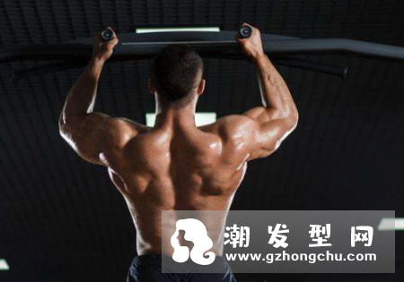 做引体向上肩膀疼怎么办 有腰椎间盘突出能做吗