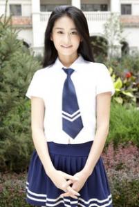 穿校服扎什么头发好看 青春靓丽让老师同学惊艳