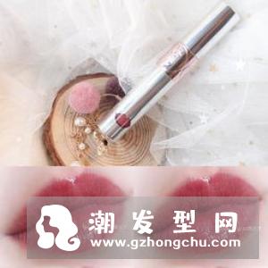 ysl2018爱心唇釉11号试色 春季新品有哪些