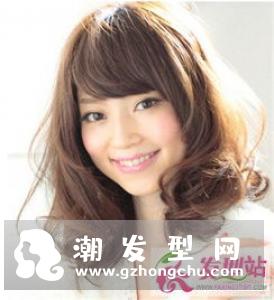 气质梨花头发型 服帖感更文艺温柔