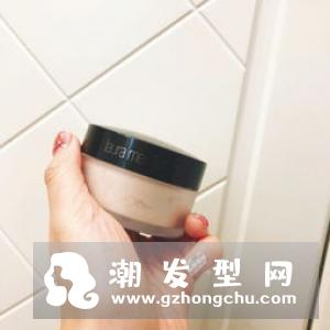 罗拉散粉和纪梵希散粉哪个好 区别对比是怎样的