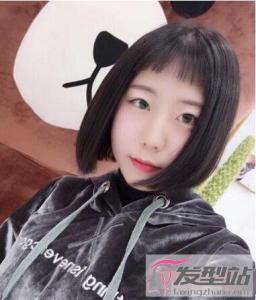 波波头拉直好看吗 直发波波头清爽干脆落落大方