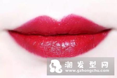 枫叶妆眼妆怎么画 搭配什么颜色的口红