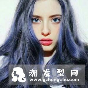 中老年女性染发什么颜色好看 棕红色显年轻