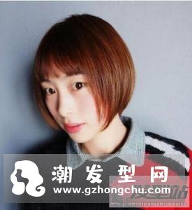 波波头拉直好看吗 直发波波头清爽干脆落落大方