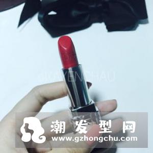娇兰325口红真人试色 和迪奥999像吗
