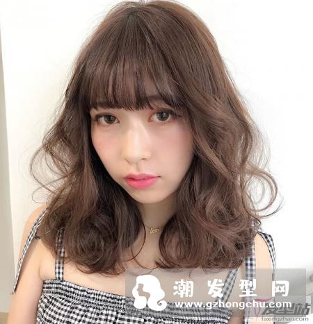中长发LOB头卷发图片 显瘦减龄又少女感