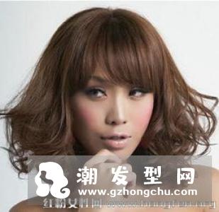 矮个子女生适合什么发型 适合长发吗
