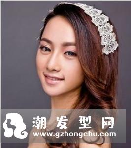 法式慵懒扎发发型 尽显女生浪漫优雅风情