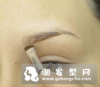 染眉膏对眉毛有伤害吗 和睫毛膏的区别