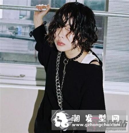 短发控女生首选发型 2020年最火短烫发