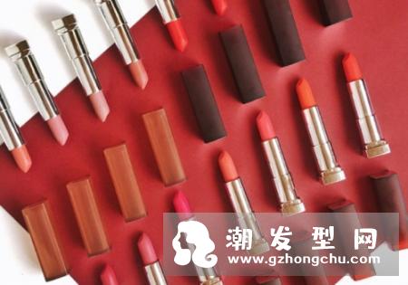 美宝莲金属唇膏15是什么颜色 适合黄皮吗及试色图