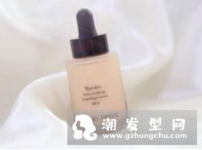 mac粉底液哪款好用 使用方法是什么