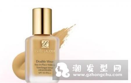 阿玛尼粉底液保质期怎么看 和雅诗兰黛粉底液有什么区别