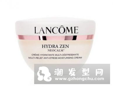 相宜本草是国产药妆吗 是谁代言的