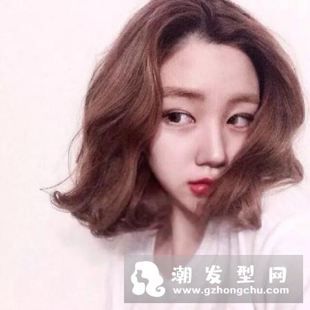 唐嫣发色是什么颜色 摩卡色金棕的来袭
