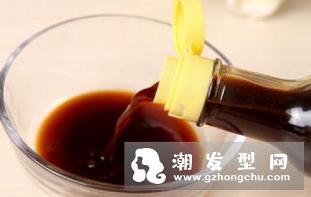 淘米水洗头头发会变黑吗 能生发吗