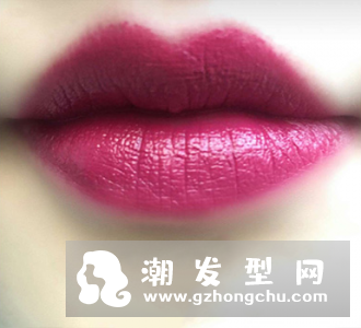 纪梵希梅子色口红315试色图片 厚涂和薄涂的区别