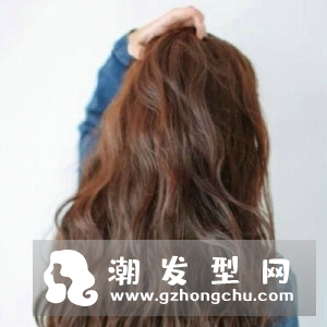 水波纹发型能烫出来吗 和蛋卷头的区别