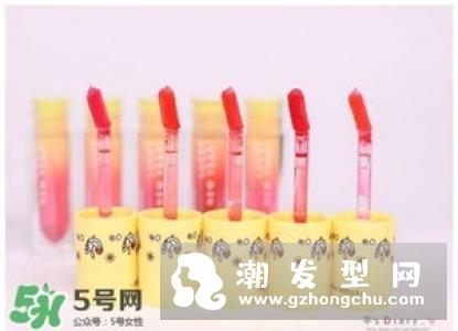 爱丽小屋狗年限量款气垫的色号 多少钱